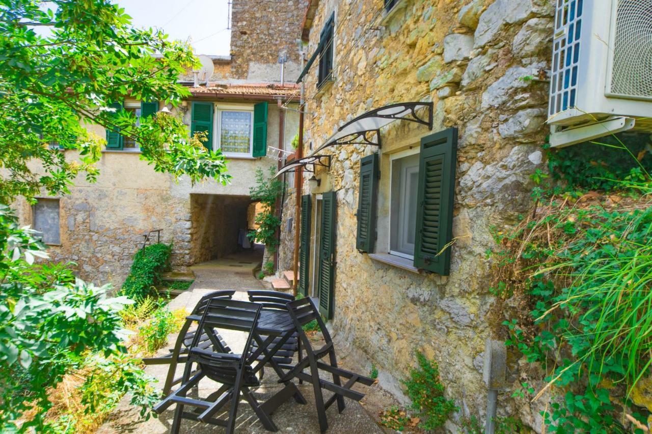 Апартаменты Tourist Dependance "Cinque Terre" La Foce Экстерьер фото